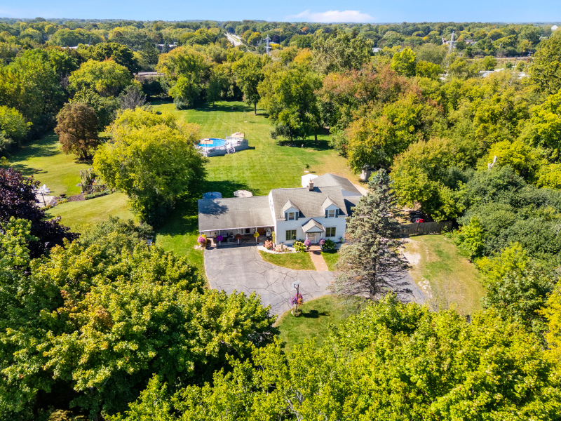 8361 N Cedarburg Rd