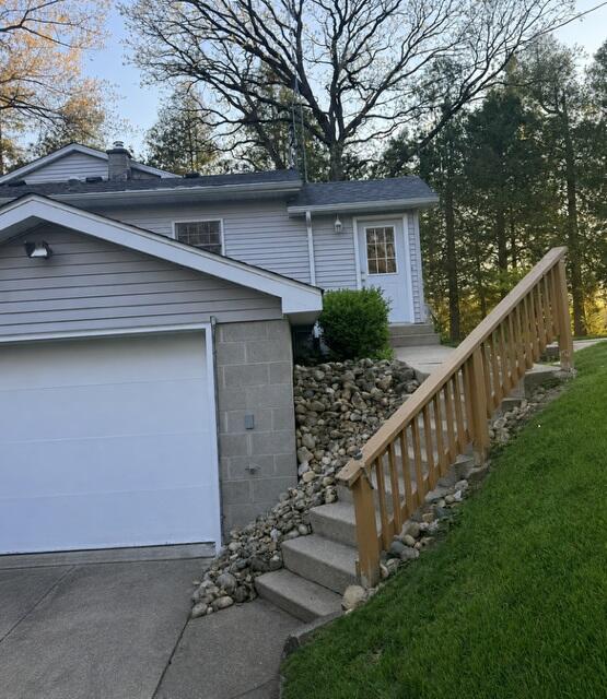 N6803 Lake Dr