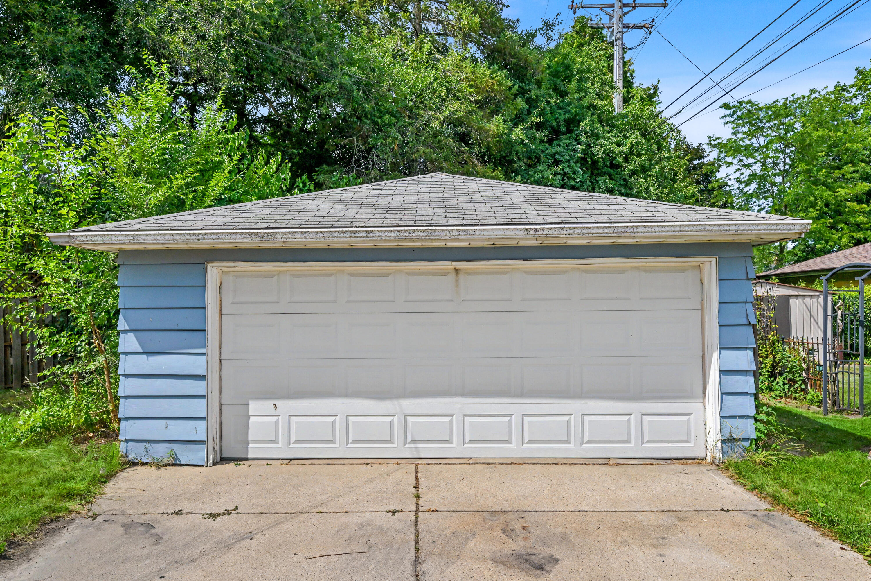 5558 W Donna Dr