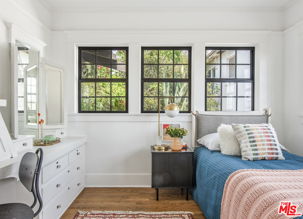 1114 Coronado Ter