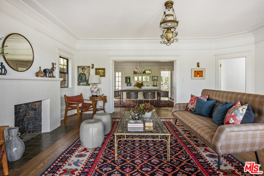 1114 Coronado Ter