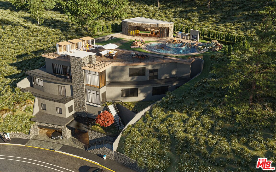4036 Sunswept Dr