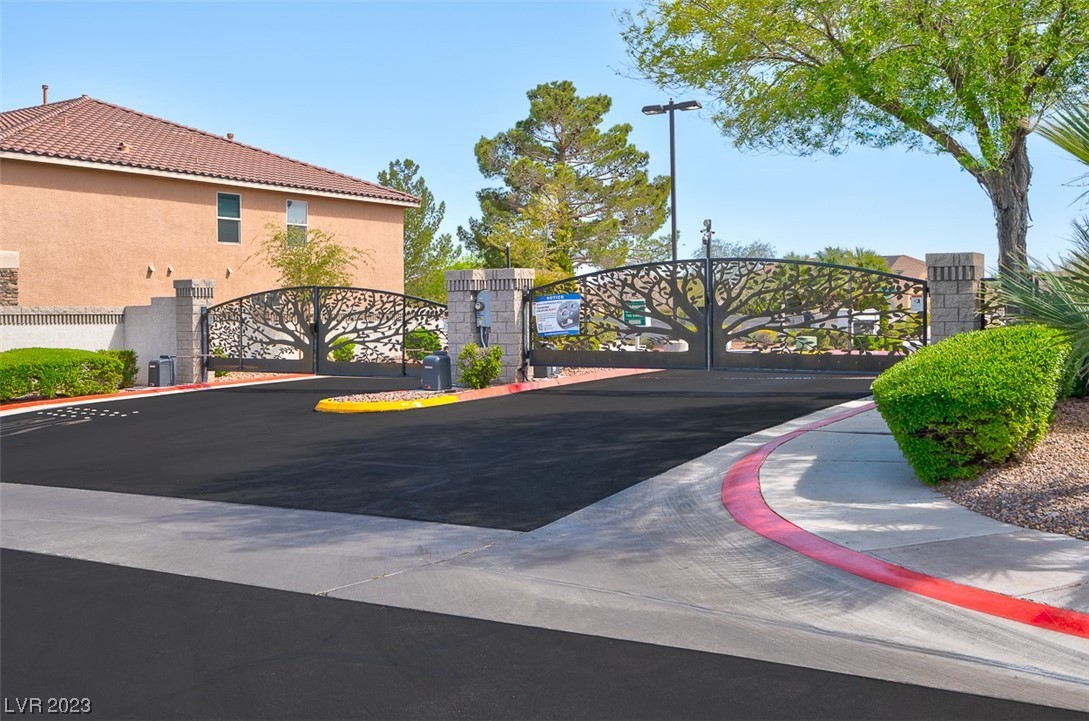 9308 Harrow Rock Street