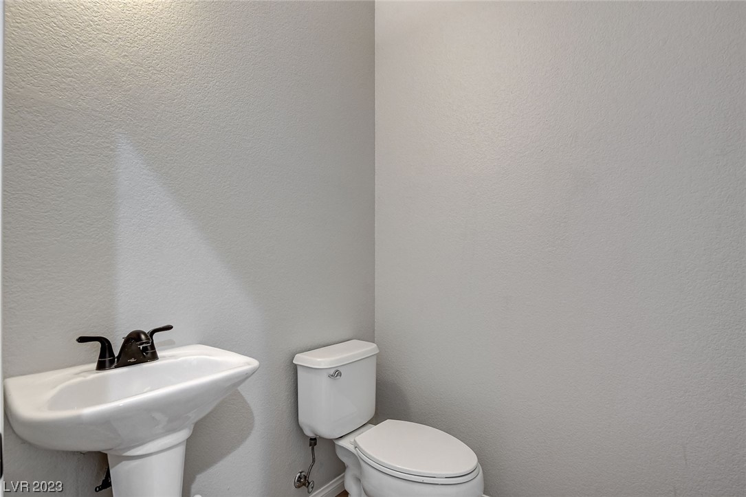 9308 Harrow Rock Street