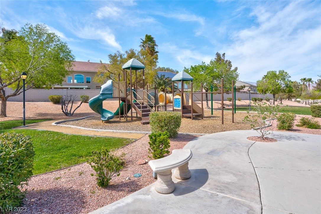 9308 Harrow Rock Street