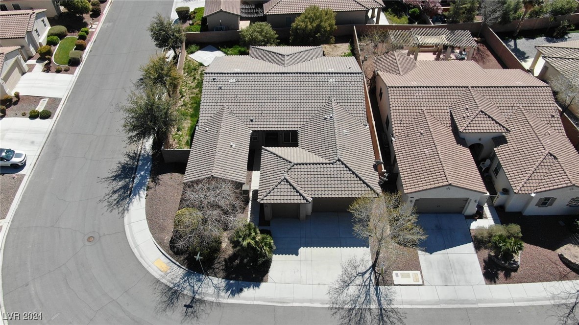 4661 Santa Luc Street