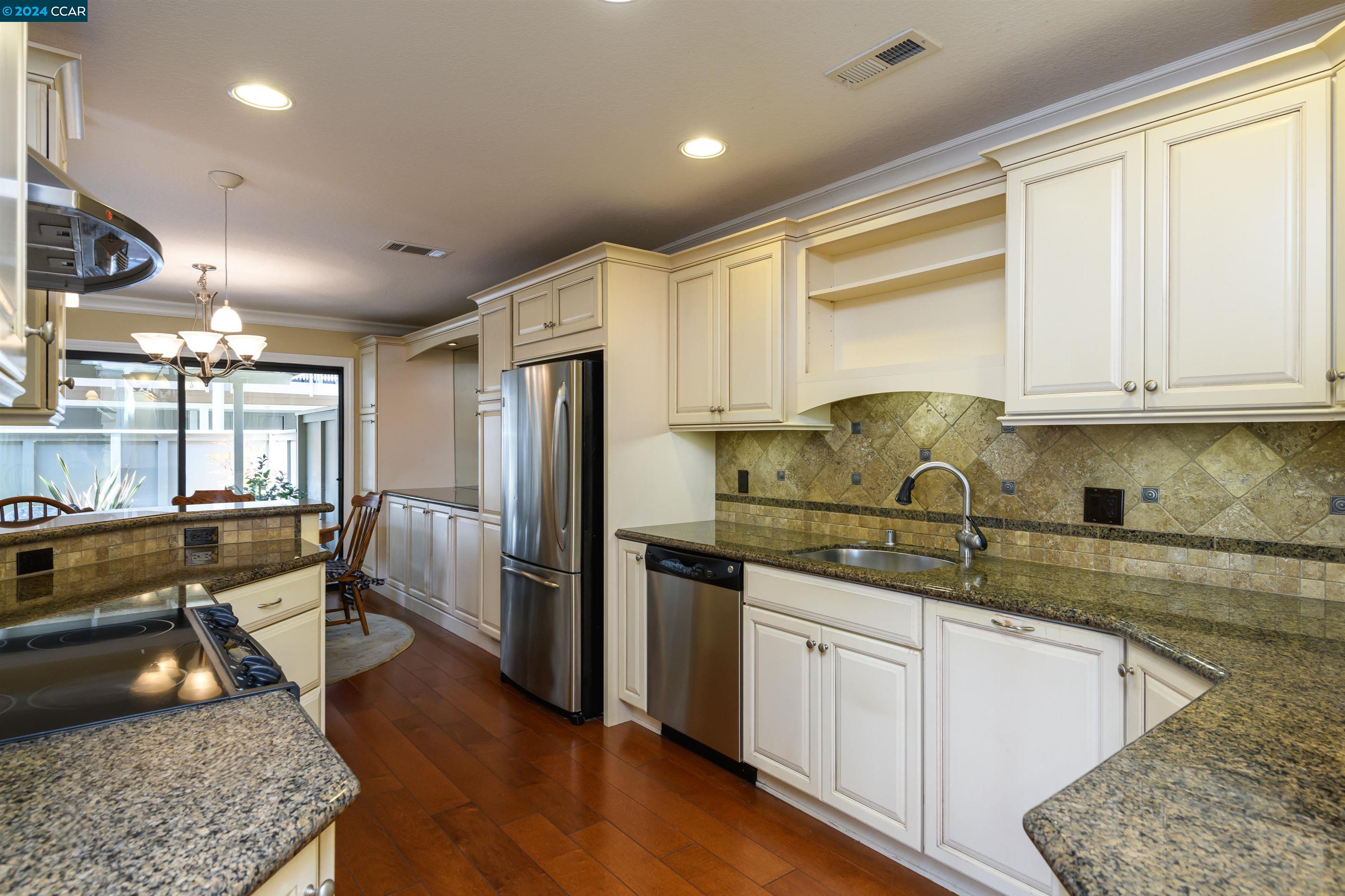 1588 Golden Rain Rd # 1, Walnut Creek Unit: 1