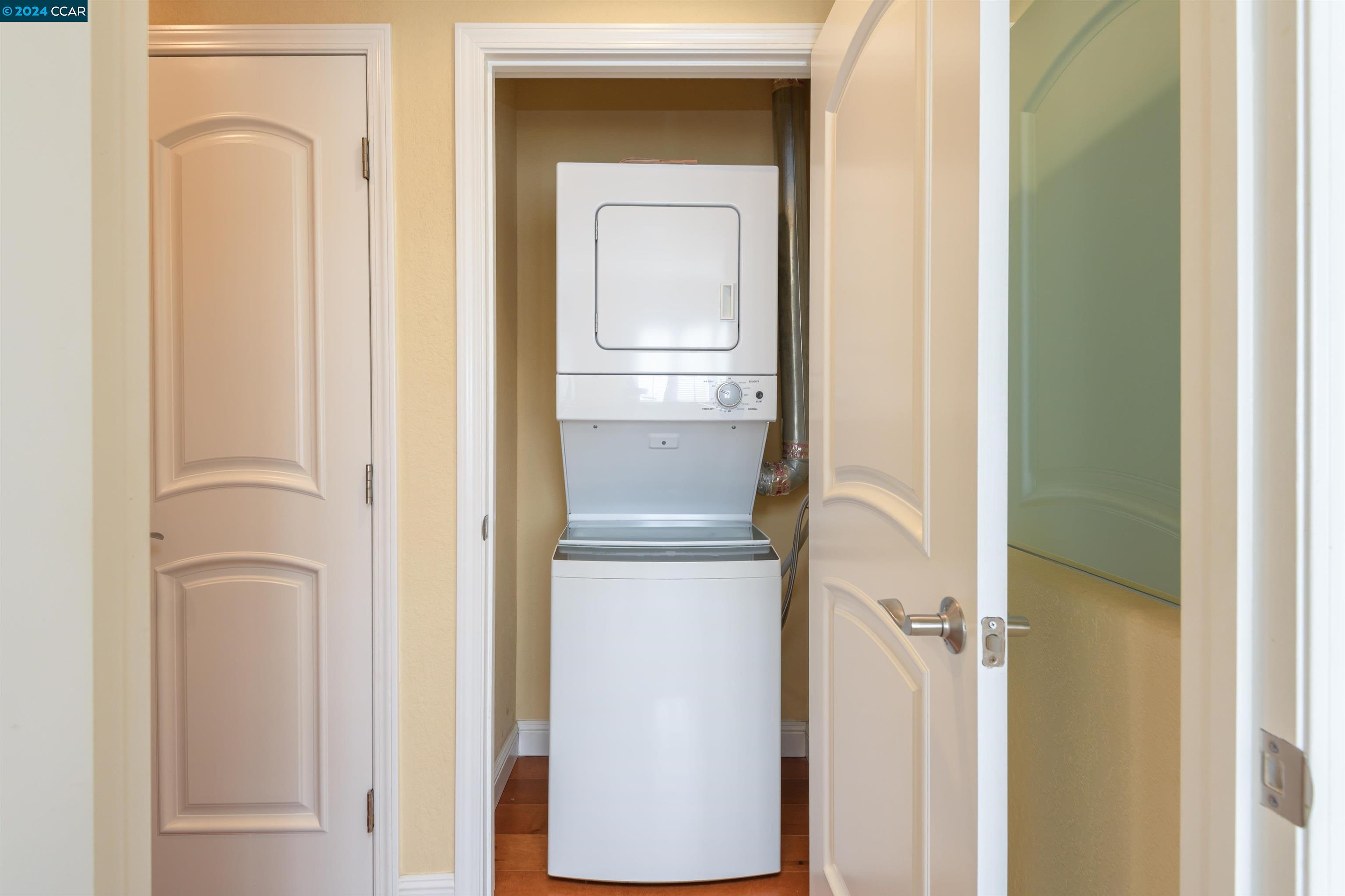 1588 Golden Rain Rd # 1, Walnut Creek Unit: 1