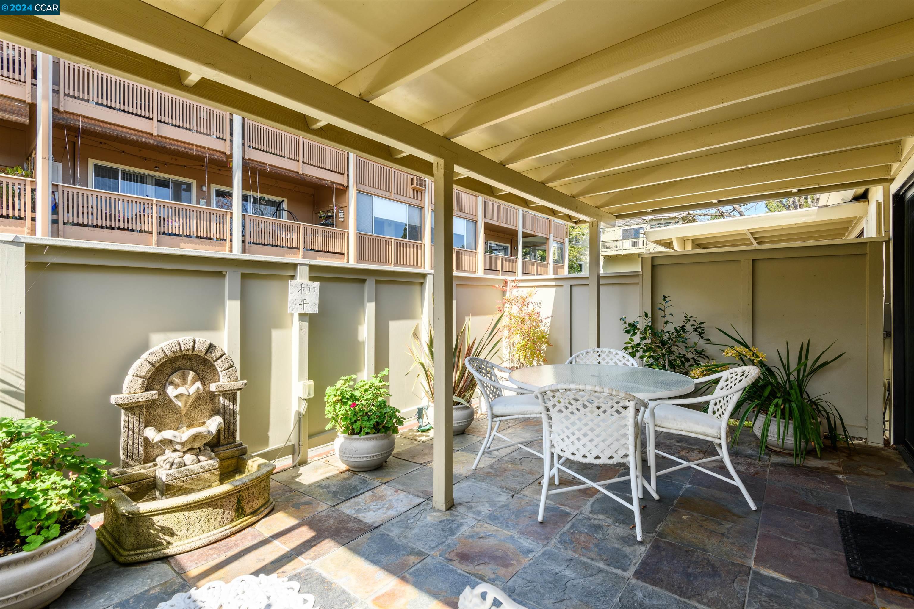 1588 Golden Rain Rd # 1, Walnut Creek Unit: 1