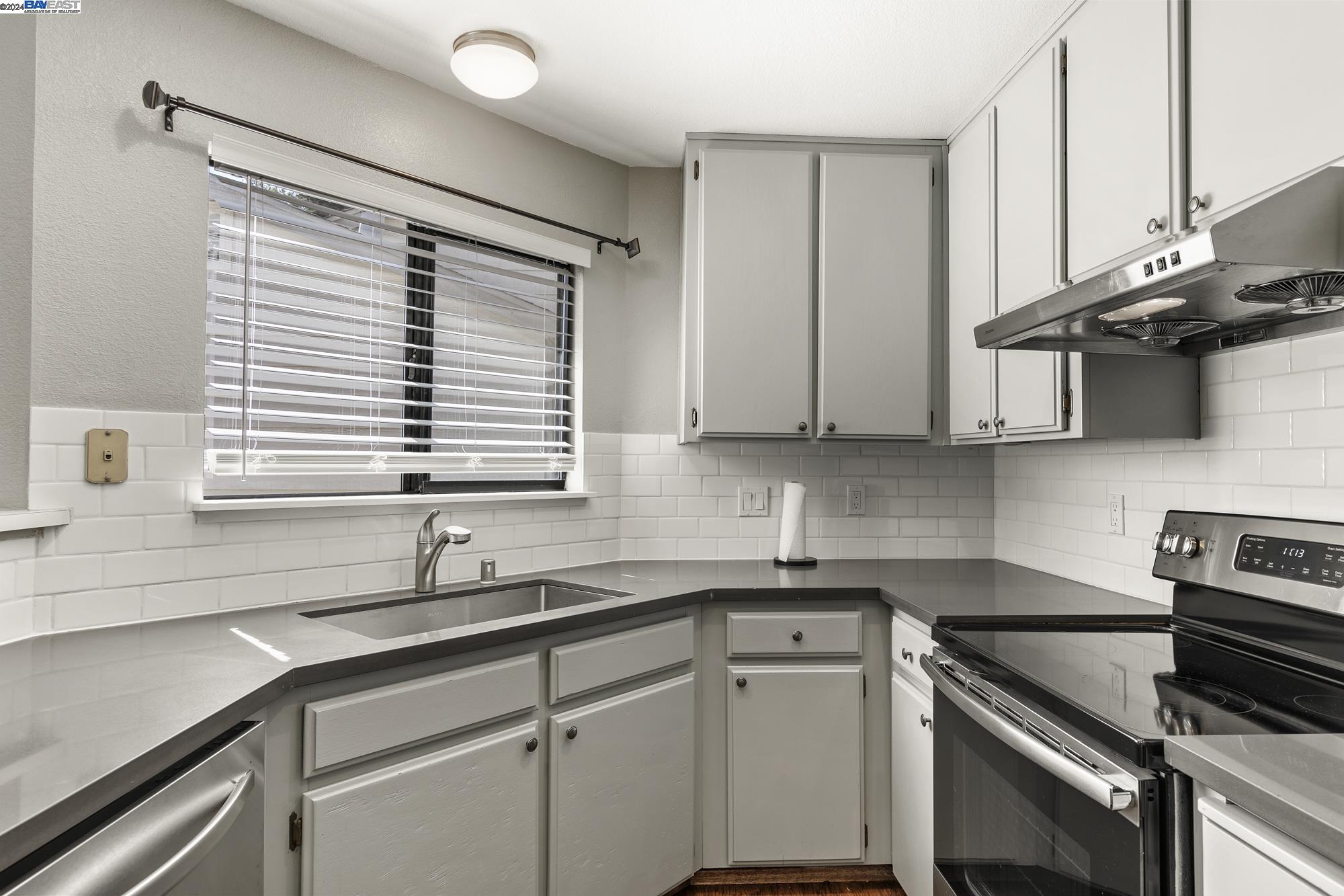 1402 Chelsea, Hercules