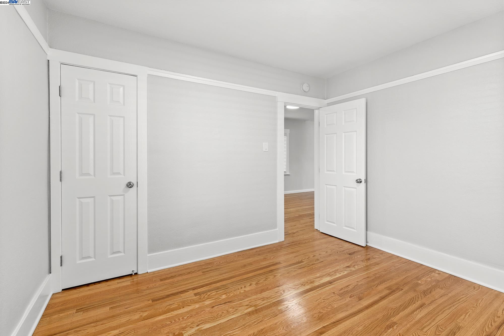 1119 Seminary Ave, Oakland