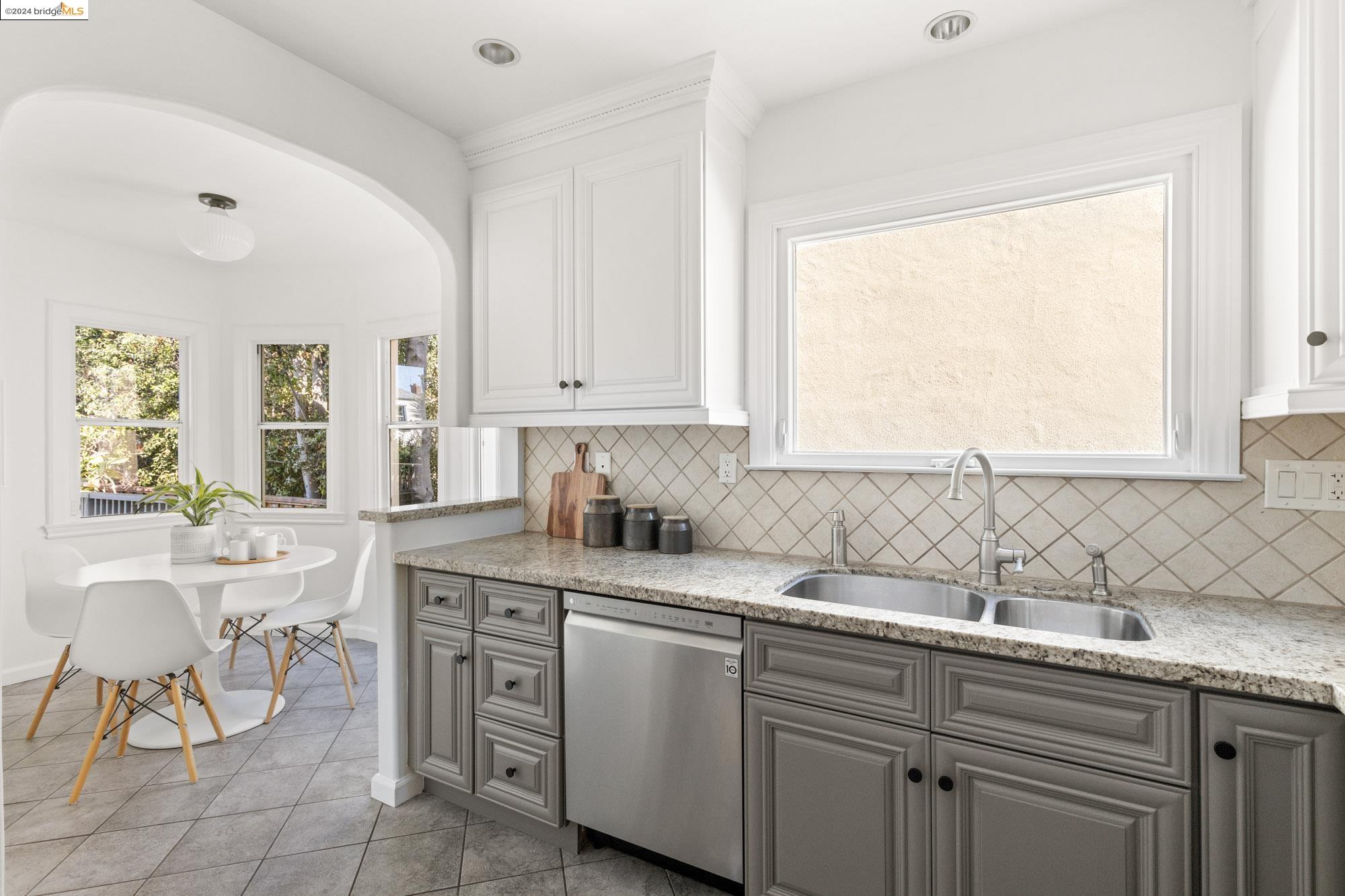 548 56Th St, Oakland