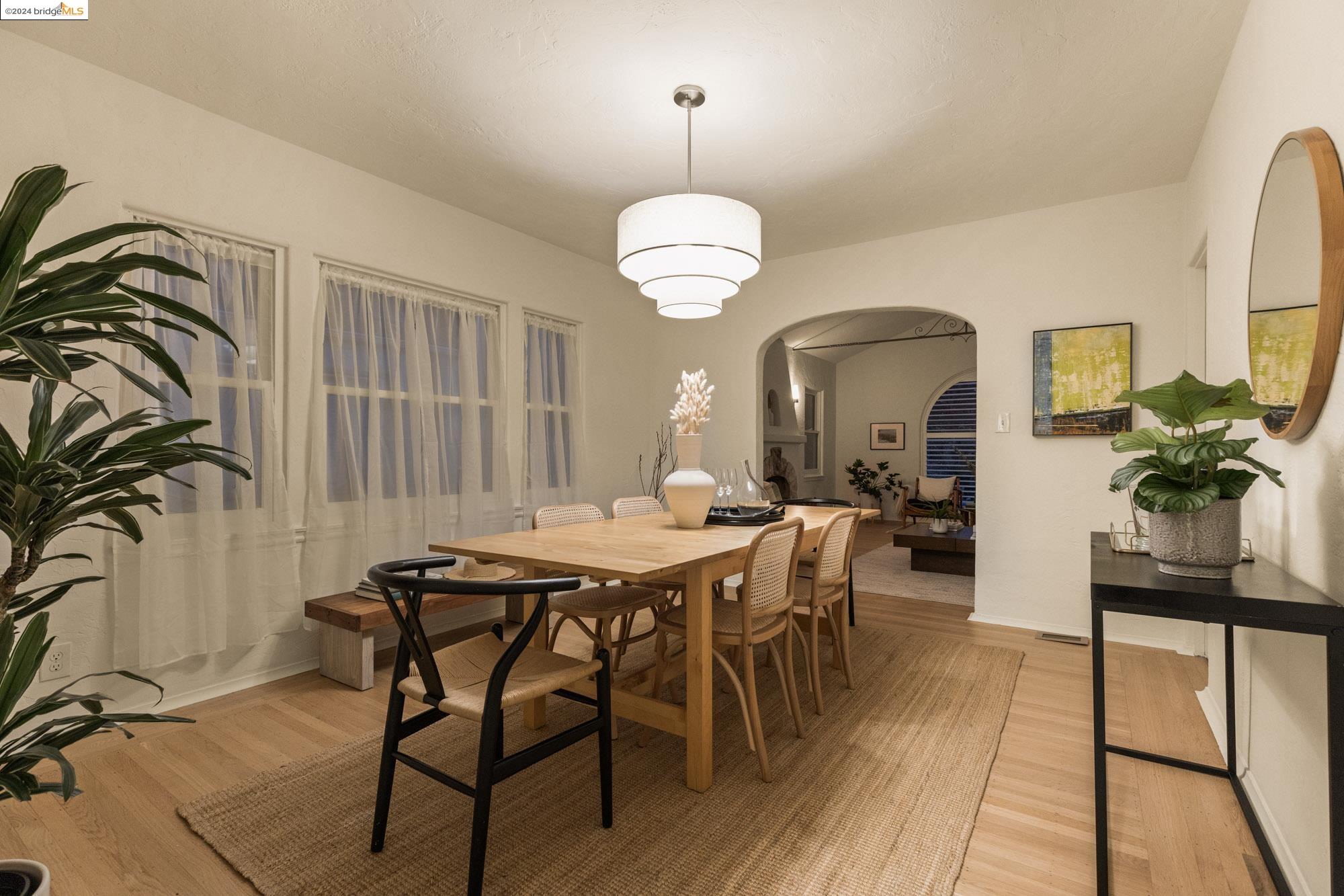 548 56Th St, Oakland