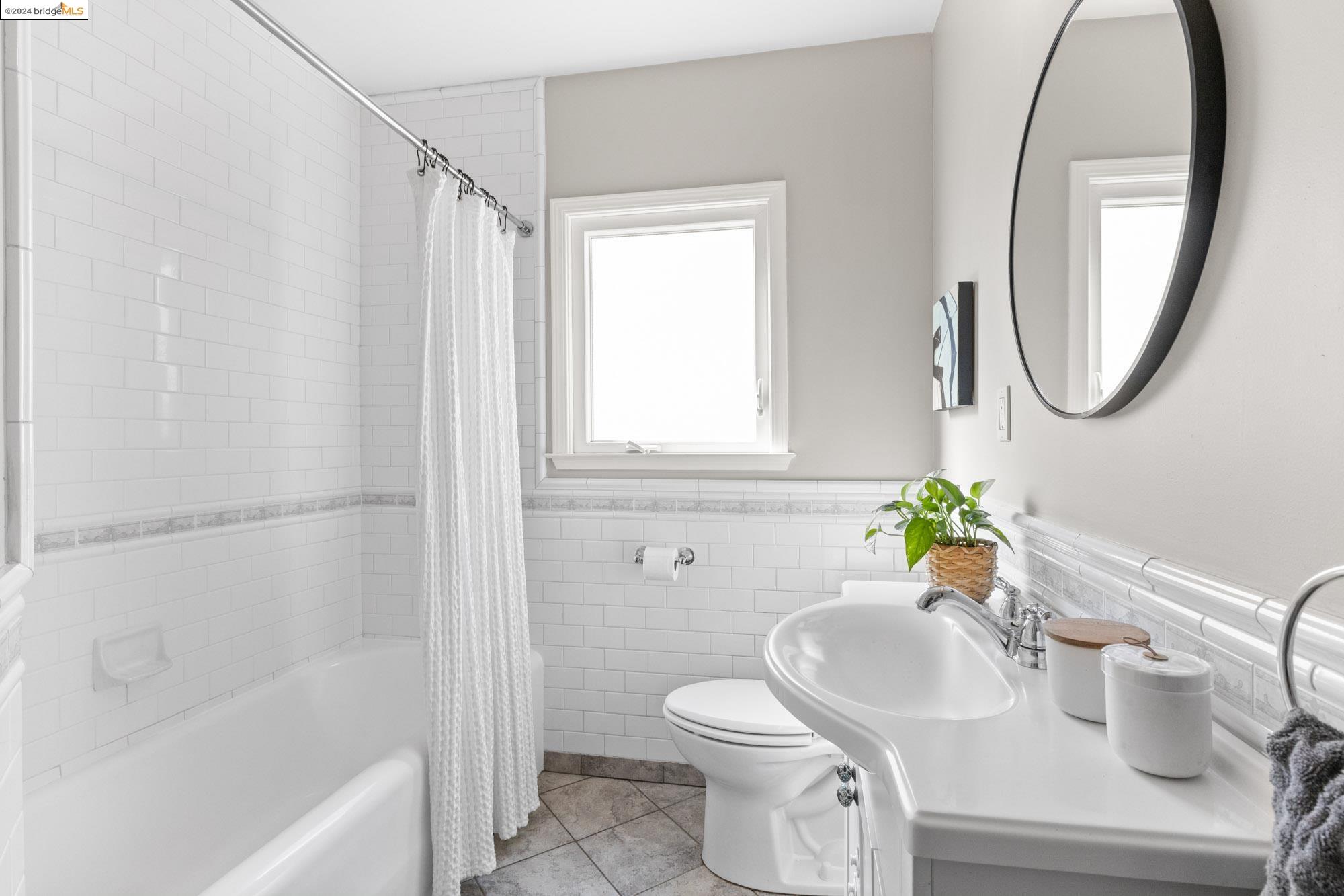 548 56Th St, Oakland