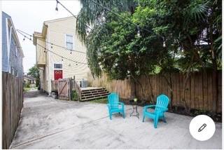 2522 GENERAL PERSHING Street