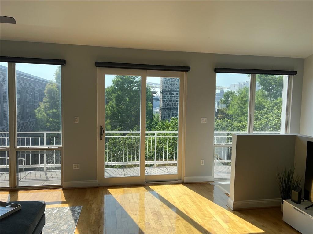 920 POEYFARRE Street #PH17