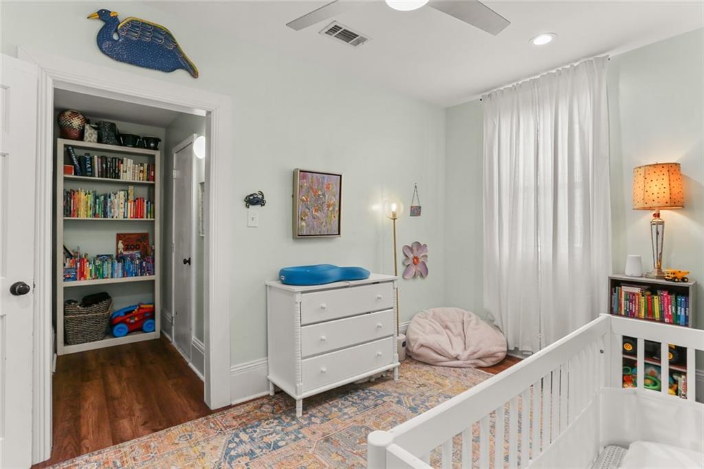 1928 DELACHAISE Street