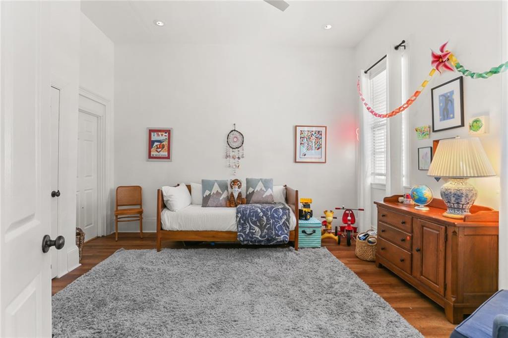 1928 DELACHAISE Street