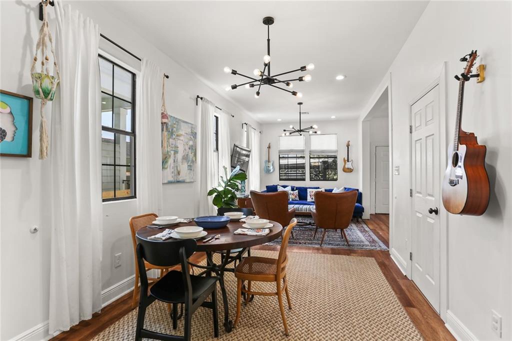 1928 DELACHAISE Street