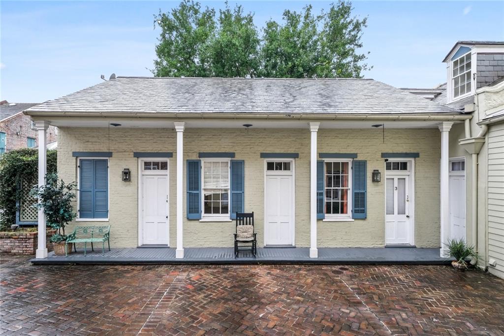 926 SAINT LOUIS Street 3