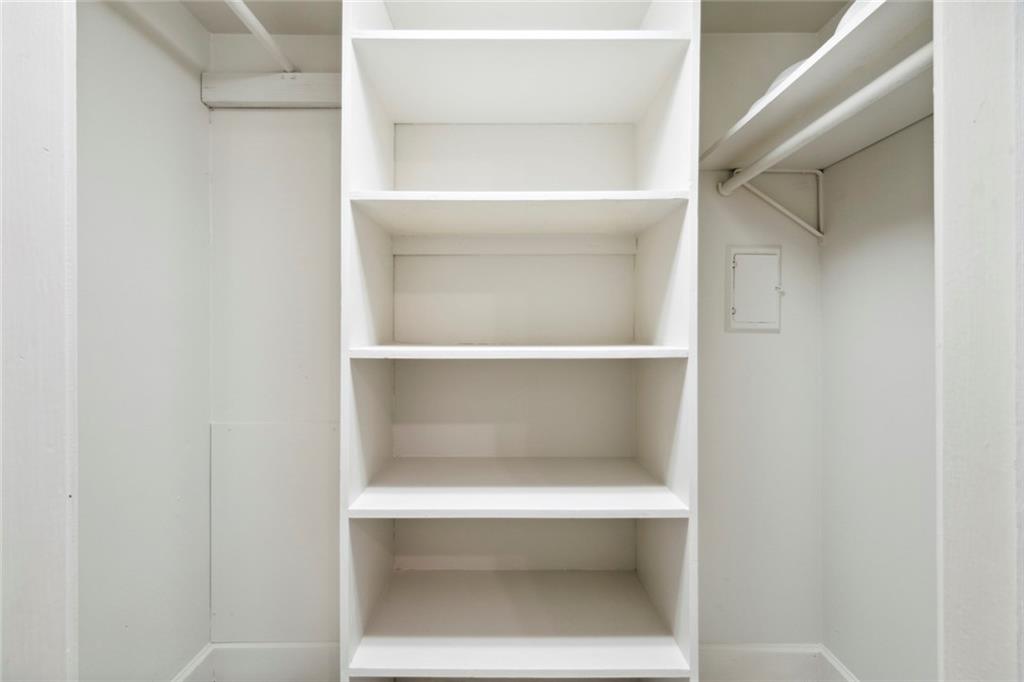 926 SAINT LOUIS Street 3