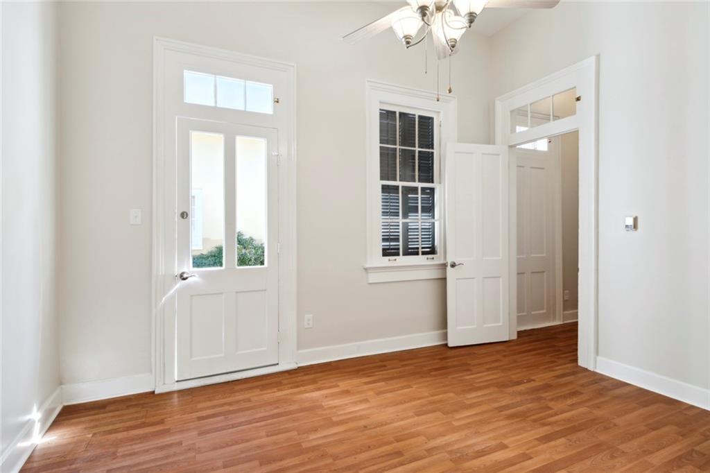 926 SAINT LOUIS Street 3