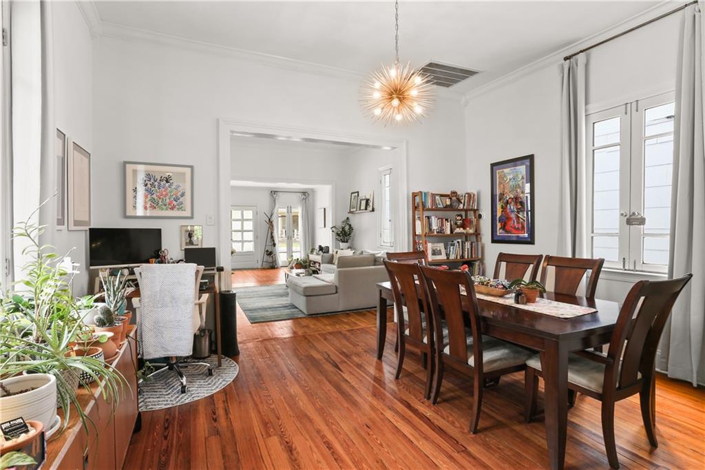 4719 CHESTNUT Street