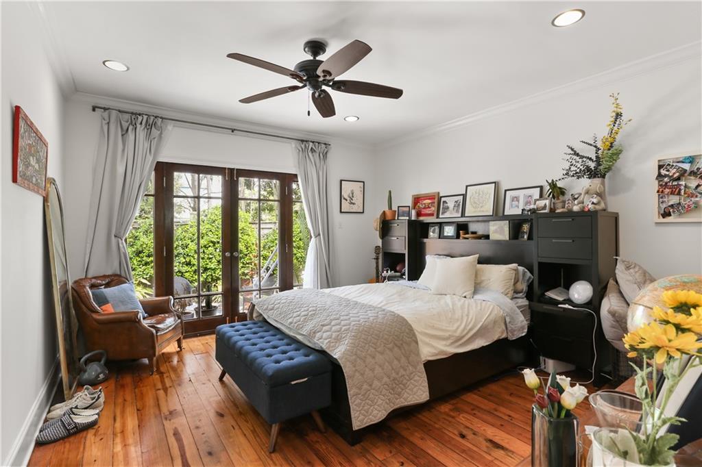 4719 CHESTNUT Street