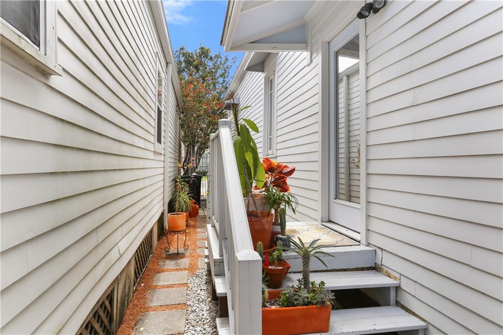 4719 CHESTNUT Street