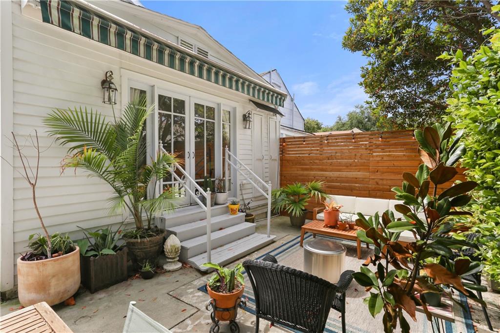 4719 CHESTNUT Street