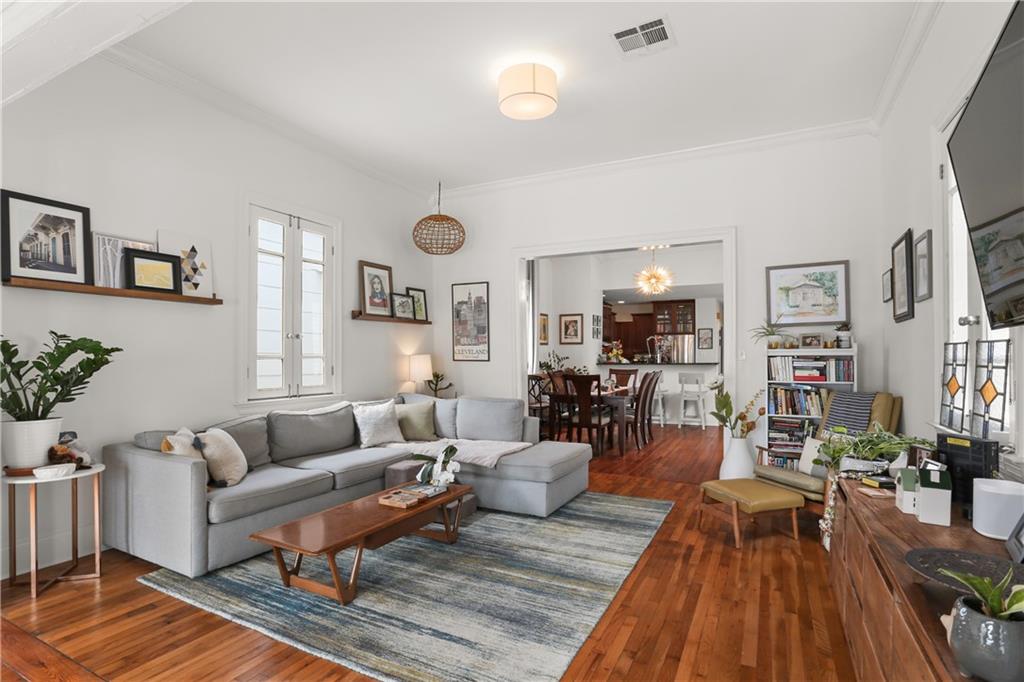 4719 CHESTNUT Street