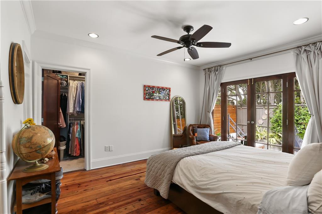 4719 CHESTNUT Street