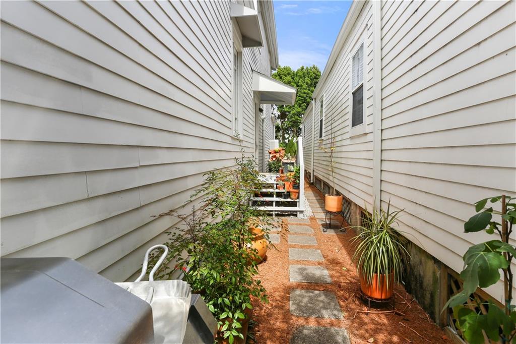 4719 CHESTNUT Street