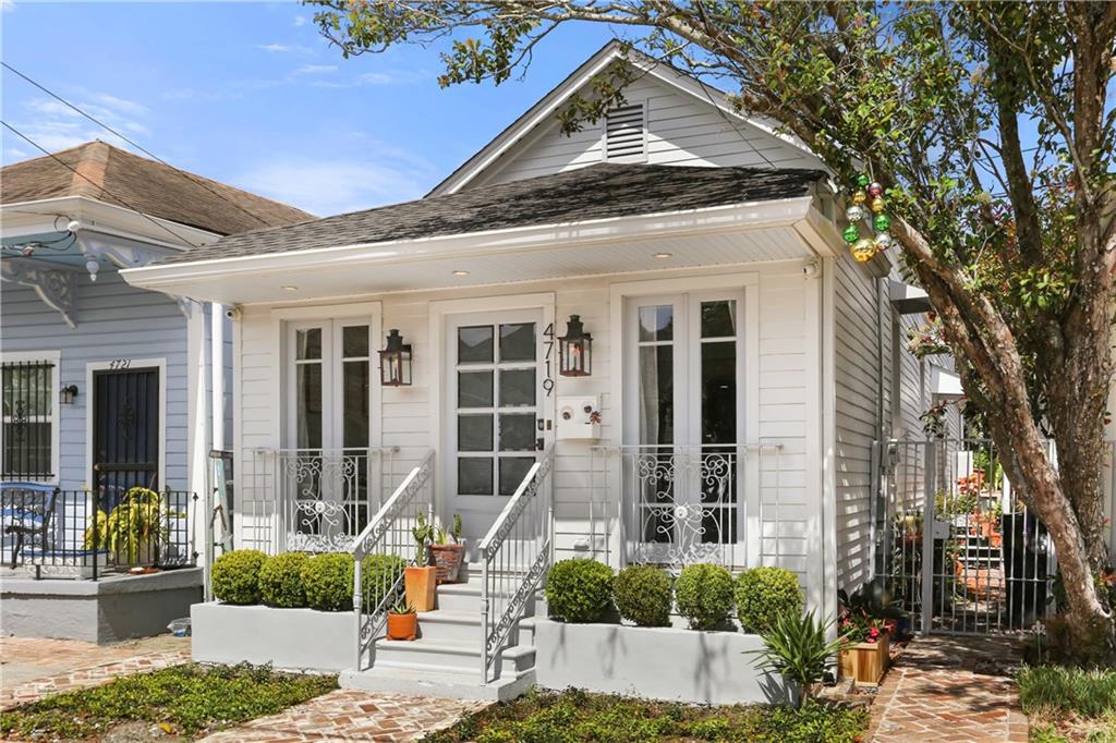 4719 CHESTNUT Street