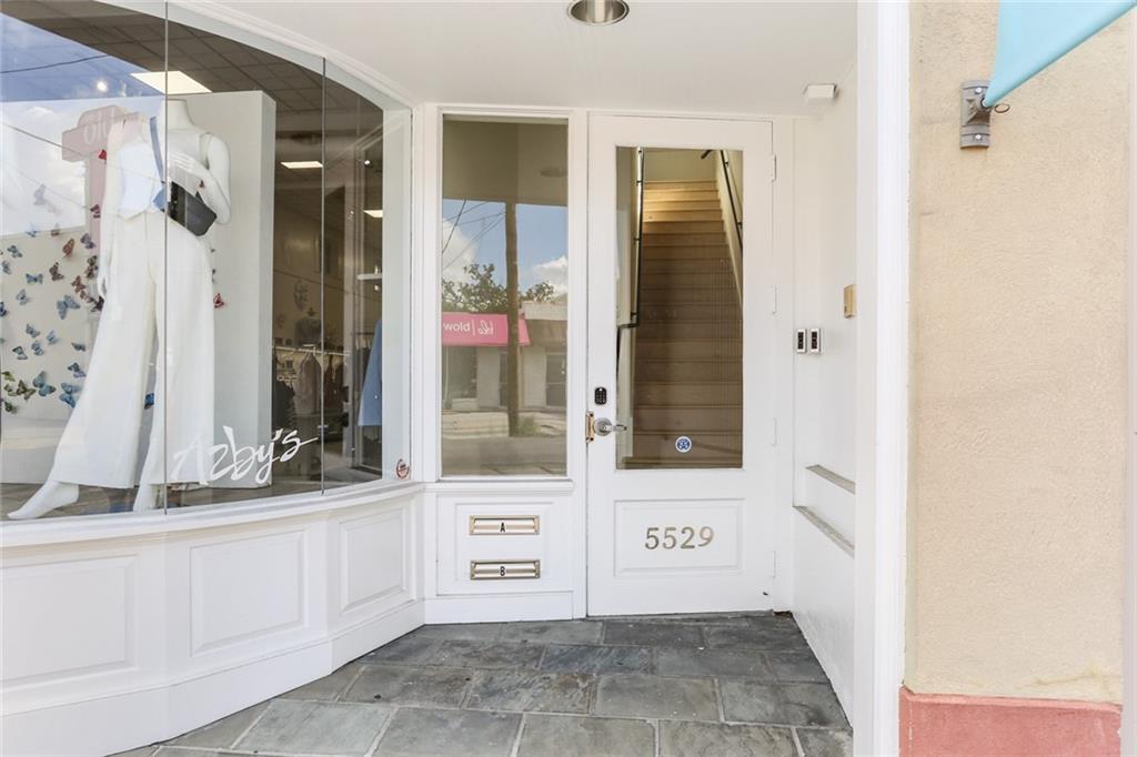 5529 MAGAZINE Street A