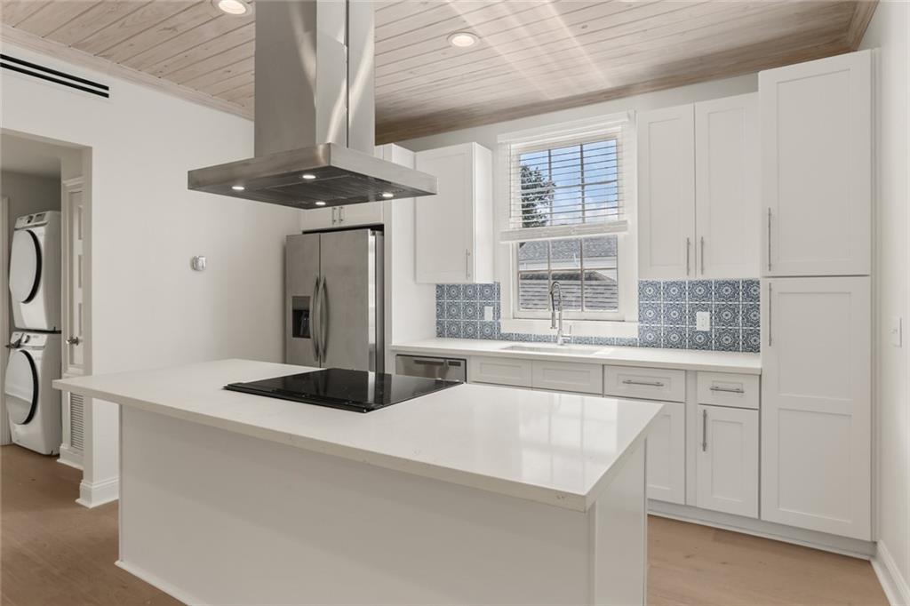 5529 MAGAZINE Street B