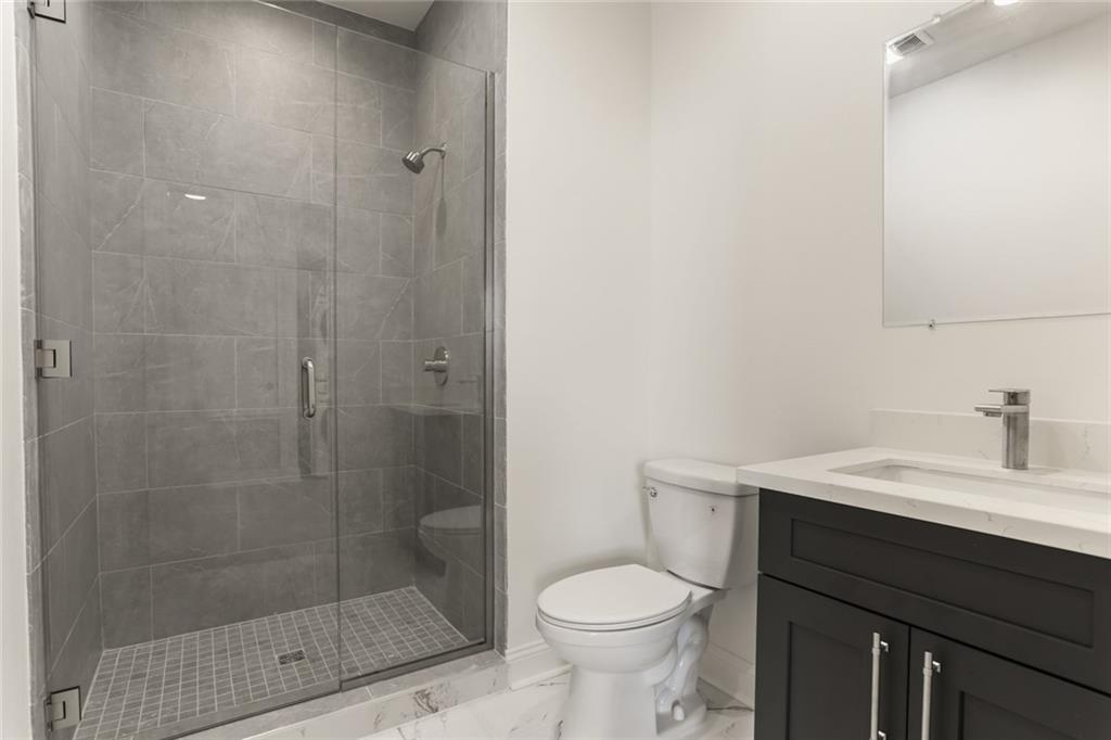 5529 MAGAZINE Street B