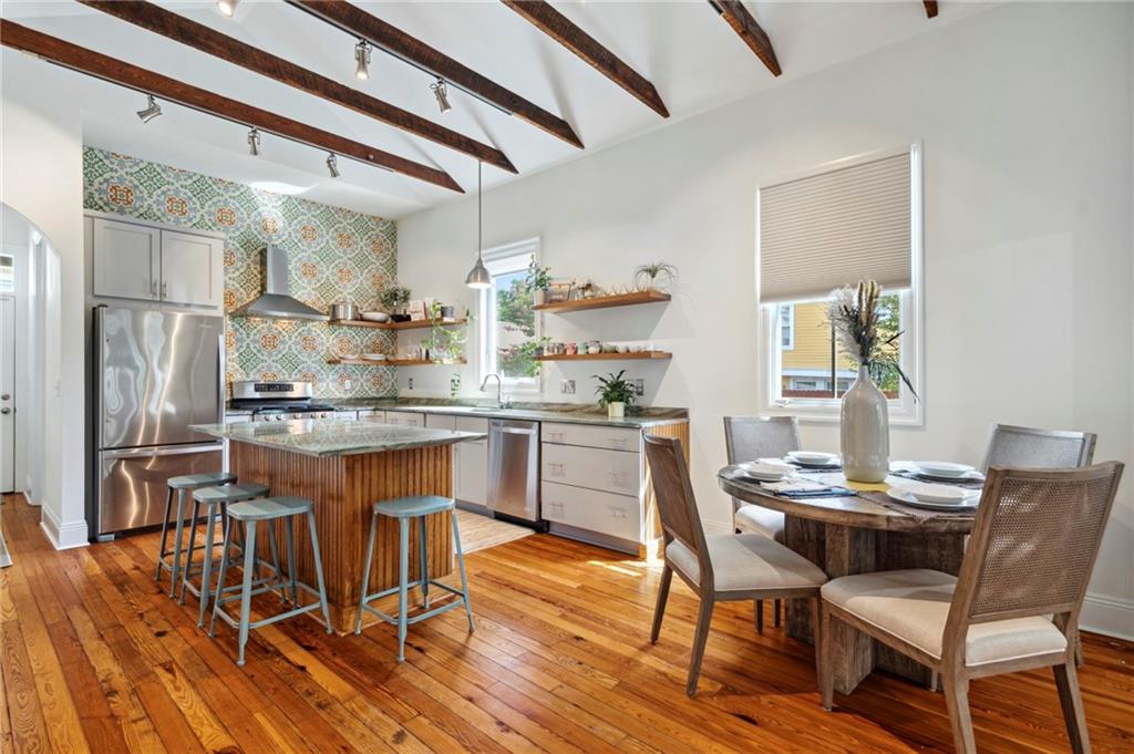 200 N NORMAN C FRANCIS Parkway