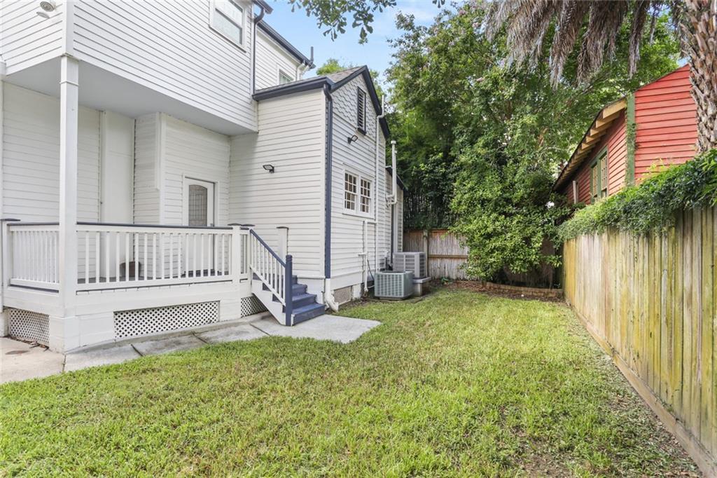 1659 DUFOSSAT Street