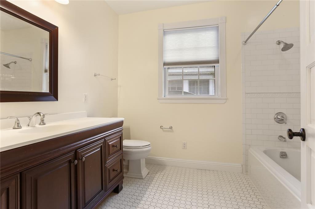 1659 DUFOSSAT Street