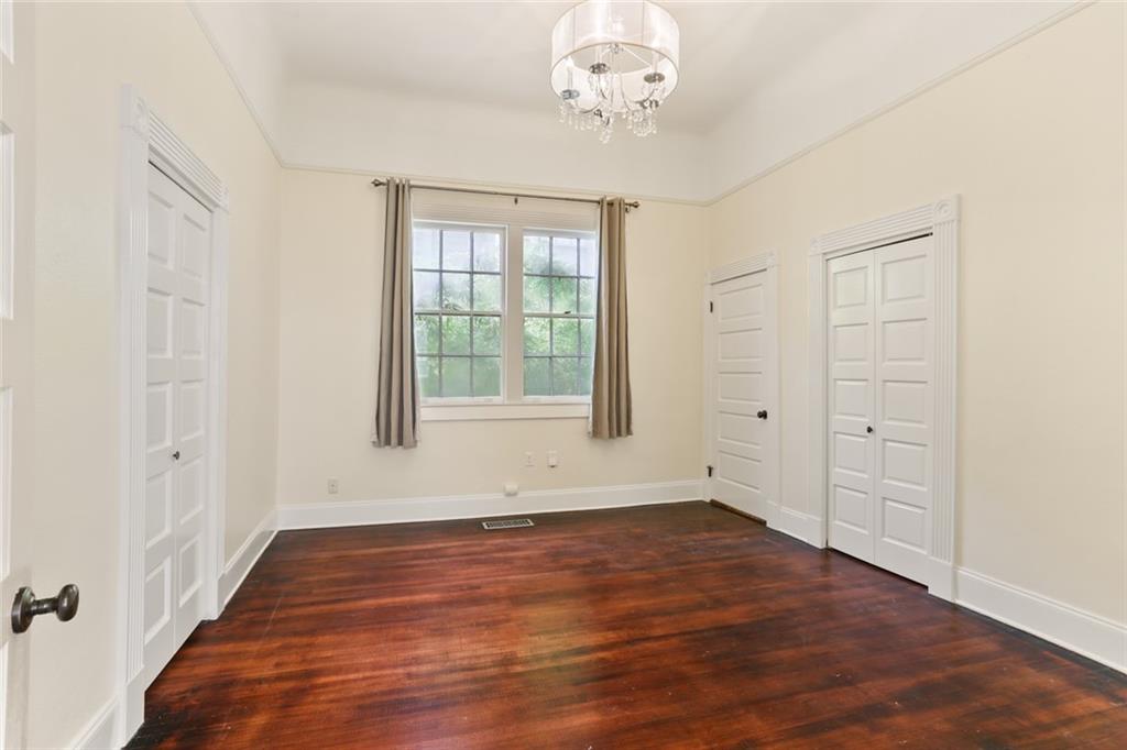 1659 DUFOSSAT Street