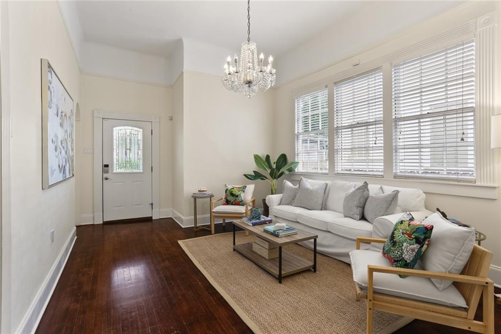 1659 DUFOSSAT Street