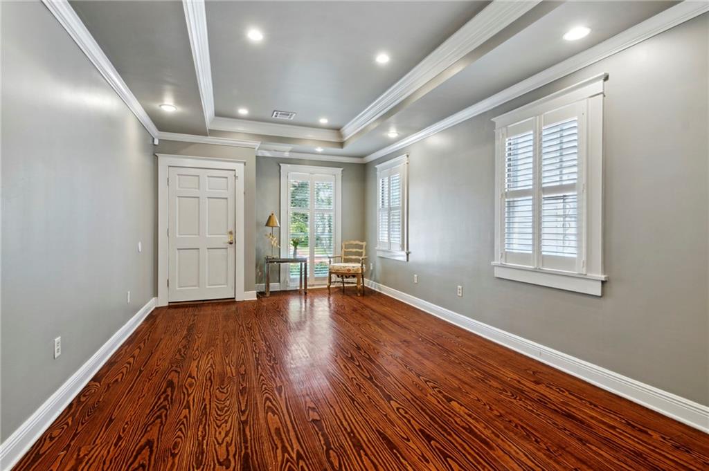 2313 BURDETTE Street