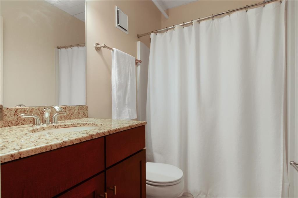 920 POEYFARRE Street 430