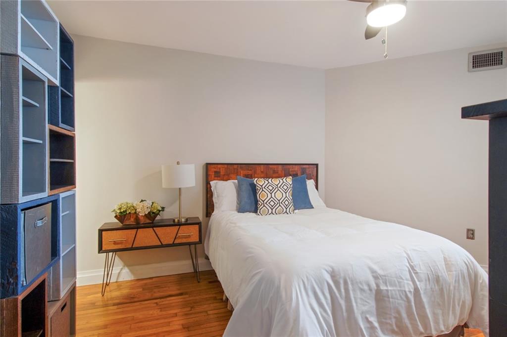 920 POEYFARRE Street 430