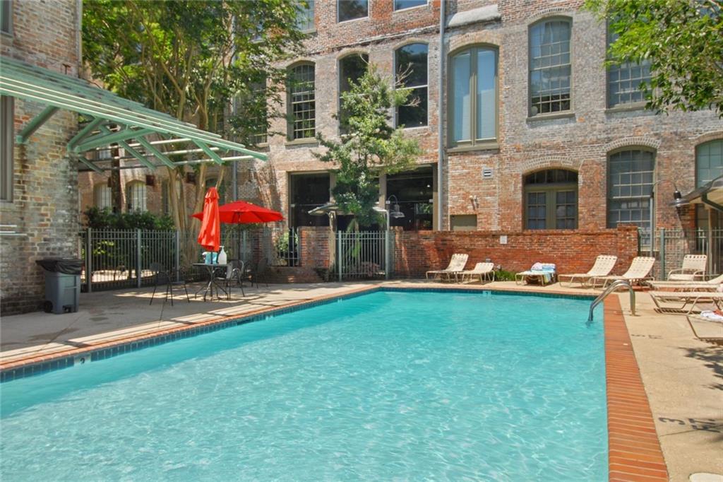 920 POEYFARRE Street 430