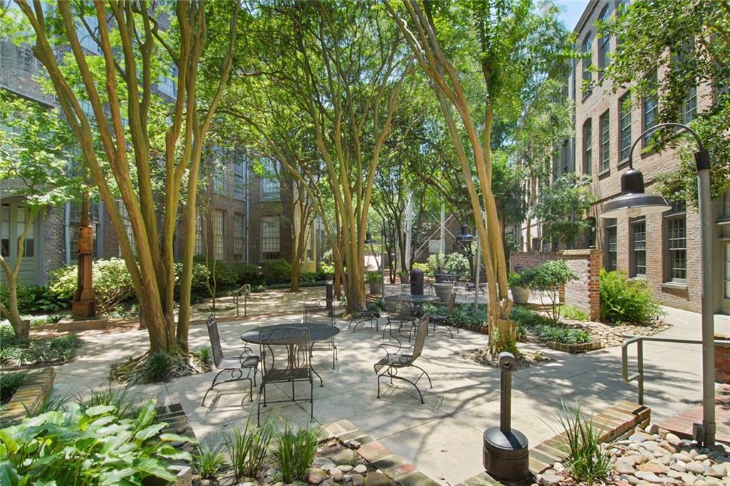 920 POEYFARRE Street 430