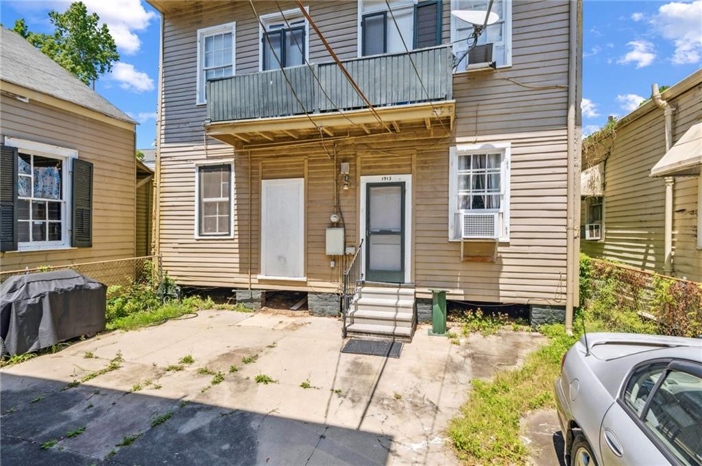 1915-1917 BAYOU Road