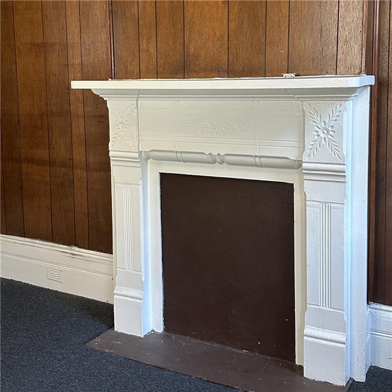 937-939 N CLAIBORNE Avenue