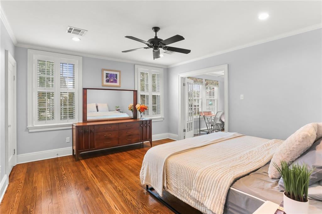 6035 LOUIS XIV Street